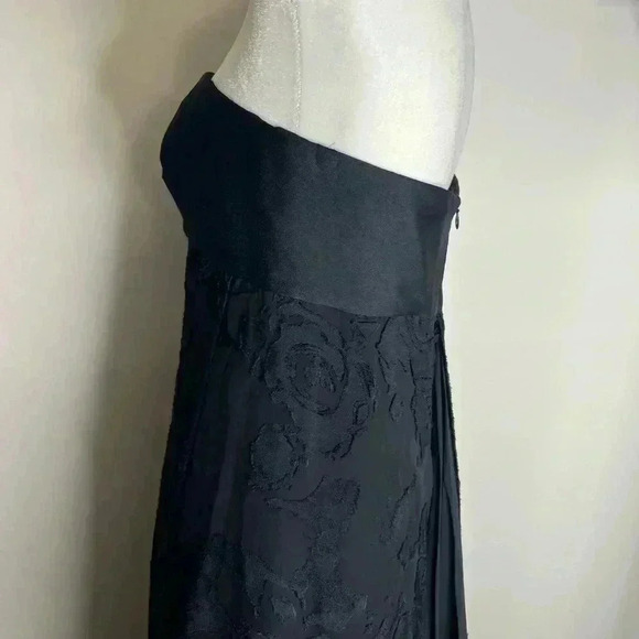 Vintage Strapless Donna Karan Black Gown Size 4 - Picture 13 of 16